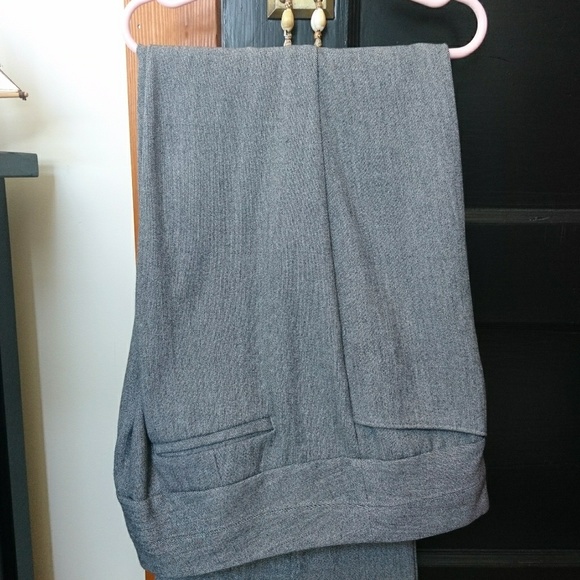Gray textured Express Editor flare pants 6R - Picture 2 of 4